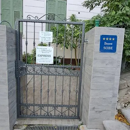 Soba U Opatiji Na Lipovici Οπατία